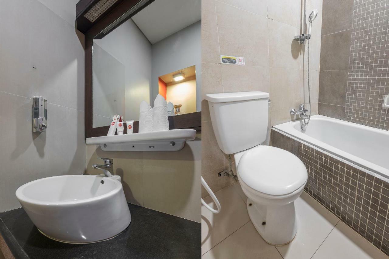 Oyo 821 Hotel Dinasti Makasar Zewnętrze zdjęcie